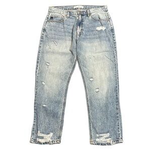 KANCAN distressed faded wash boyfriend fit jeans size 29/11